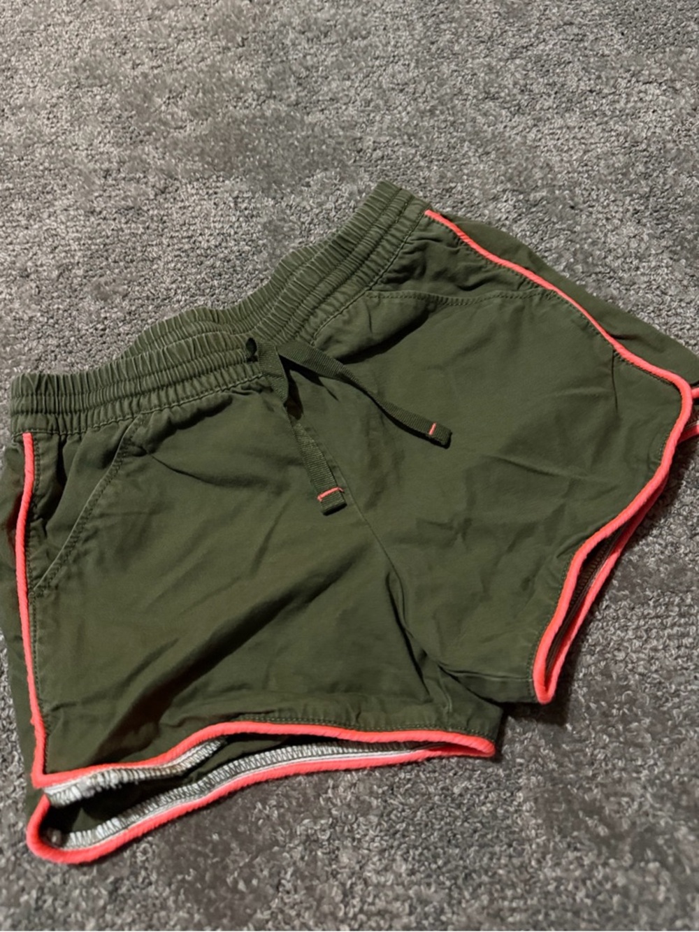 Cat & Jack 5T kids olive green shorts with bright orange edges durable and cute